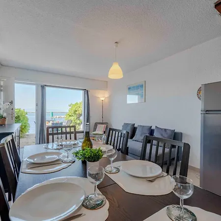 Coudalere-guadeloupe-9 By Interhome Apartamento Le Barcarès